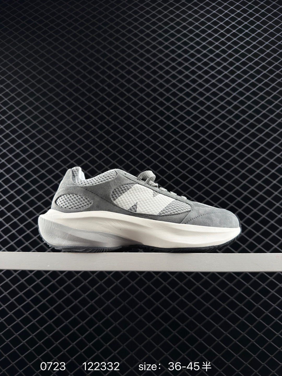 New Balance Warped Runner UWRPOMOB